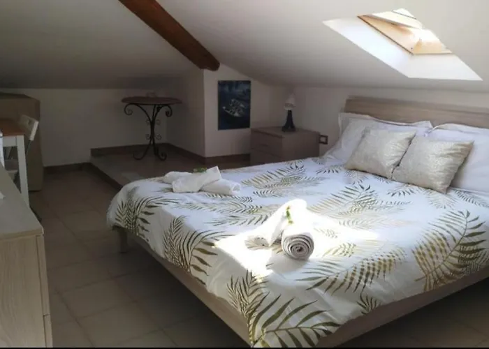 Mansarda Palestro Guest house 3*